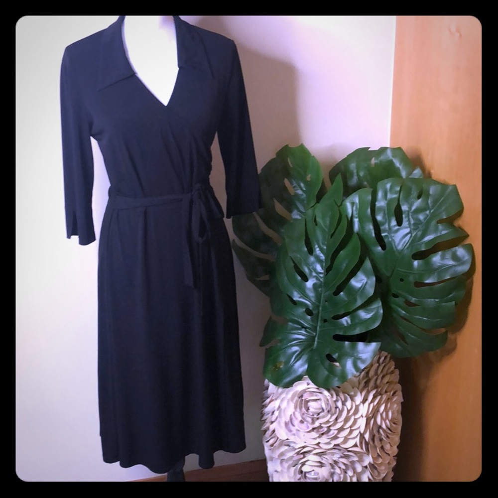 Petite ERIKA long sleeved black dress